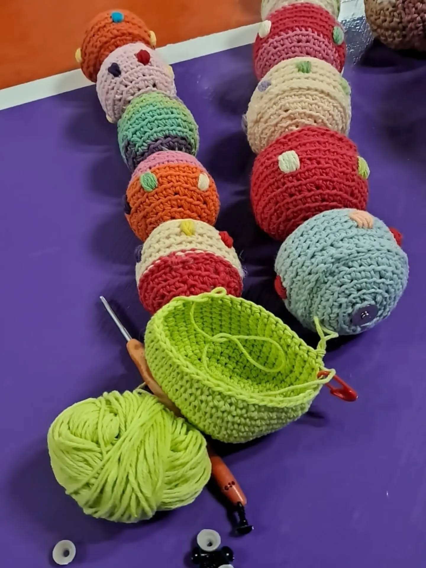 Taller de Tejido de Juguetes